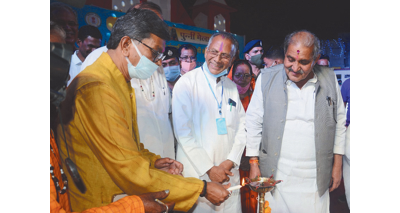 Dr. Mahant inaugurated Rajim Maghi Punni Mela