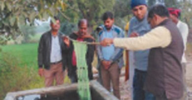 मीठे पानी में टीकमगढ़ में मोती की खेती की शुरूआत कृषि विज्ञान केन्द्र द्वारा