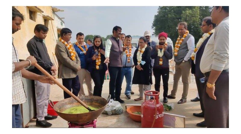 नेपाल के उन्‍नतशील किसान प्रतिनिधिमंडल ने किया पाटन फार्म का भ्रमण