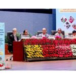 कृषि क्षेत्र में श्रेष्ठता हासिल करने के लिए सब मिलकर काम करें - केंद्रीय कृषि मंत्री श्री तोमर