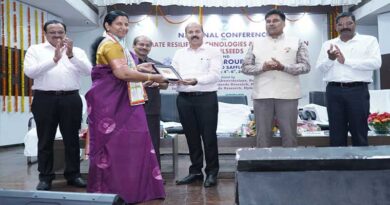 इंदिरा गांधी कृषि विश्वविद्यालय ने अलसी की 17 उन्नत किस्में विकसित कीं