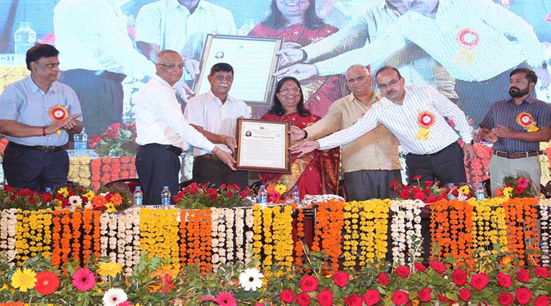 जवाहरलाल नेहरू कृषि विश्वविद्यालय का 60वां स्थापना दिवस मनाया गया