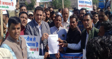 घोड़ारोज के खिलाफ संयुक्त किसान मोर्चा ने ज्ञापन सौंपा