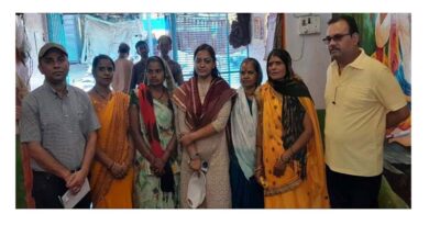 जबलपुर जिला पंचायत सीईओ ने किया फूल मंडी का भ्रमण