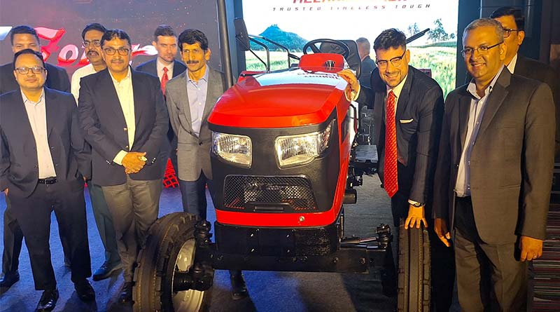 वीएसटी ज़ेटोर ने 3 ट्रैक्टरों की श्रृंखला का अनावरण किया।