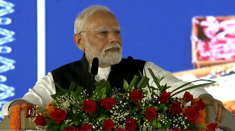 प्रधानमंत्री श्री मोदी ने 11 लाख नई लखपति दीदियों को सम्मानित कर प्रमाण पत्र दिए 