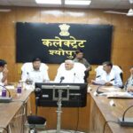 बटाईदारों को बिजली चोरी के प्रकरण में शामिल न करें- सांसद श्री तोमर  