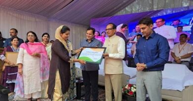 जम्मू-कश्मीर में ‘लखपति दीदी सम्मेलन’: मंत्री शिवराज बोले- बहनों की तरक्की ही मेरा मिशन