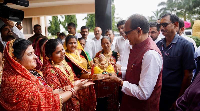 15 अगस्त तक देश में 2 करोड़ 'लखपति दीदियां' होंगी - केंद्रीय कृषि मंत्री शिवराज सिंह