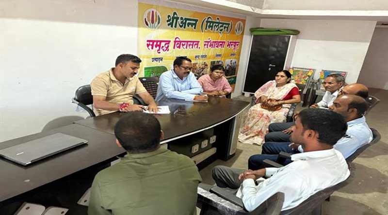 किसानों को मिलेगा मोटे अनाज का सही दाम, उप संचालक ने एफपीओ से की चर्चा