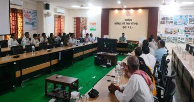कलेक्टर गुना ने किसान प्रतिनिधियों के साथ बैठक की