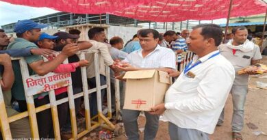 रीवा में किसानों को सुगमता से हो रहा खाद का विक्रय
