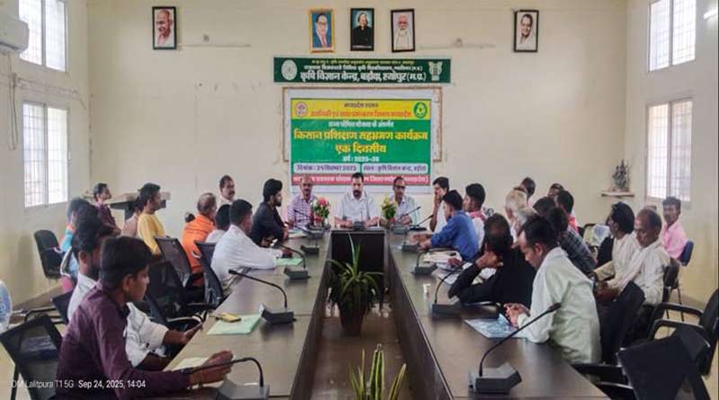 श्योपुर में कृषक प्रशिक्षण सह भ्रमण कार्यक्रम आयोजित