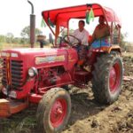 किसानों को बड़ी राहत: ट्रैक्टर, कृषि उपकरणों, ड्रिप इरिगेशन और बायो-पेस्टीसाइड्स पर जीएसटी दरों में बड़ी कटौती