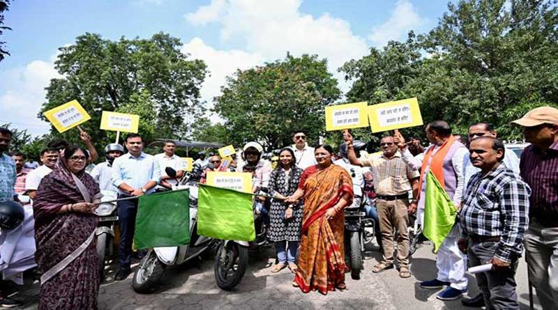 धार में सोयाबीन भावान्तर भुगतान प्रचार वाहन रैली निकाली