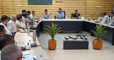 कलेक्टर ने व्यापारियों और मंडी अधिकारियों के साथ की बैठक