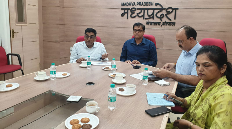 मध्यप्रदेश में 24 अक्टूबर से होगी सोयाबीन खरीदी- कृषि सचिव निशांत बरबड़े ने की समीक्षा