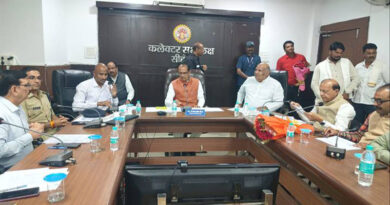 खाद-बीज वितरण व्यवस्था को सुगम और पारदर्शी बनाएं - केंद्रीय कृषि मंत्री