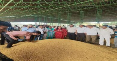 किसानों ने पहले दिन उत्साह के साथ मंडियों में बेची सोयाबीन उपज, भावांतर योजना का लिया लाभ