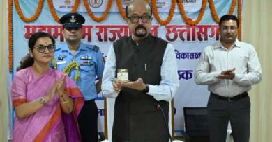 रायपुर : राज्यपाल रमेन डेका ने कोरिया में पीनट बटर हनी फ्लेवर्ड उत्पाद का किया शुभारंभ
