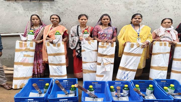 फसल प्रदर्शन एलायड क्रॉप का आयोजन किया