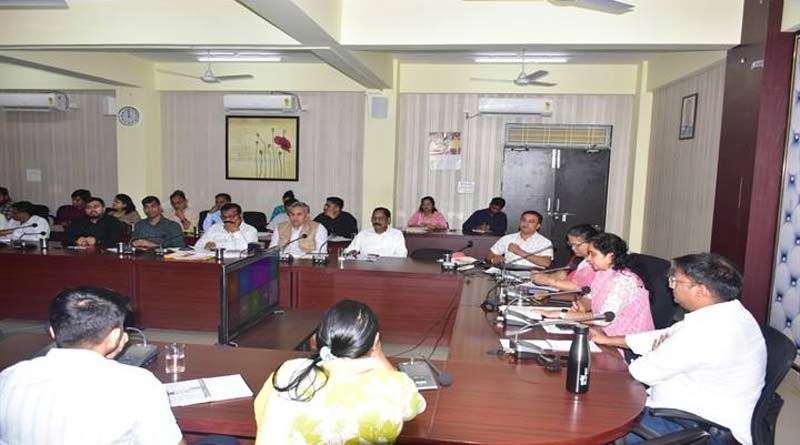 एसडीएम मंडियों की लगातार निगरानी करें- कलेक्टर मंदसौर