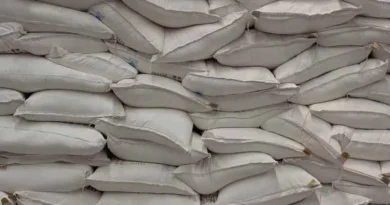 गोदाम प्रभारी से राशि वसूल कर बैंक में जमा कराई