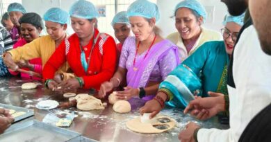 रायपुर: जशपुर की महिलाएं बन रही आत्मनिर्भर, NIFTEM ने दी मोटे अनाज से बेकरी उत्पाद बनाने की ट्रेनिंग