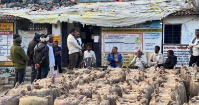 रायपुर: पर्यटन मंत्री ने धान खरीदी केन्द्र डांडगांव का निरीक्षण किया, सुगम और पारदर्शी धान खरीदी के दिए निर्देश