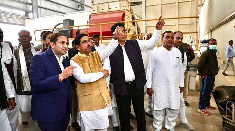 पराली के अवशेष किसानों की होगी मोटी कमाई, रेवाड़ी में प्रल्हाद जोशी ने हाई-टेक बायोमास प्लांट का किया उद्घाटन