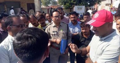 सीहोर और श्यामपुर मंडियों का कलेक्टर ने किया निरीक्षण, किसानों को समय पर भुगतान और पारदर्शिता के दिए निर्देश  