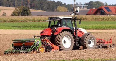 मध्यप्रदेश: सुपर सीडर से खेती में समय और लागत दोनों की बचत, कलेक्टर ने किसानों को आधुनिक कृषि यंत्रों के बताए लाभ  