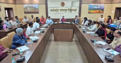 कलेक्‍टर ने जैविक और प्राकृतिक उत्‍पादक किसानों से की चर्चा