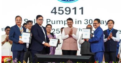 महाराष्ट्र ने रचा विश्व रिकॉर्ड: महज 30 दिनों में किसानों के खेतों में लगाए 45,911 सोलर पंप, गिनीज बुक में नाम दर्ज