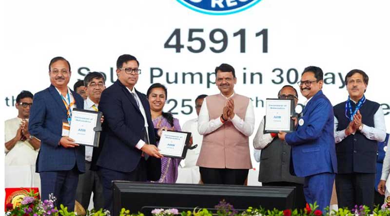 महाराष्ट्र ने रचा विश्व रिकॉर्ड: महज 30 दिनों में किसानों के खेतों में लगाए 45,911 सोलर पंप, गिनीज बुक में नाम दर्ज