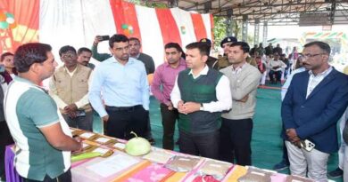 टिमरनी कृषि उपज मंडी में जैविक/ प्राकृतिक हाट शुरू