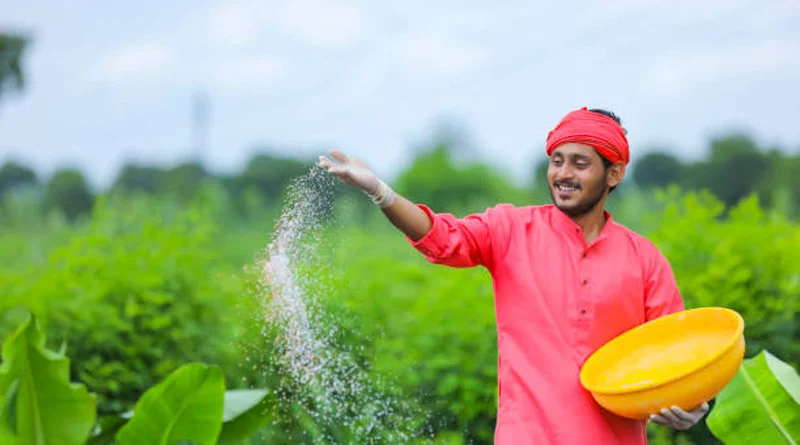 किसानों के हित में कृषि विभाग की बड़ी कार्रवाई: चित्तौड़गढ़ में दो उर्वरक विक्रेताओं के लाइसेंस निलंबित