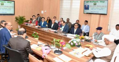 राजस्थान: राज्यपाल ने कृषि-वानिकी परियोजना का किया दौरा, किसानों तक फलवर्गीय पौधों की पहुँच बढ़ाने का दिया सुझाव