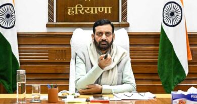 हरियाणा: मुख्यमंत्री नायब सिंह सैनी ने भावांतर भरपाई योजना के तहत बाजरा किसानों को ₹380 करोड़ जारी किए हरियाणा: मुख्यमंत्री नायब सिंह सैनी ने भावांतर भरपाई योजना के तहत बाजरा किसानों को ₹380 करोड़ जारी किए