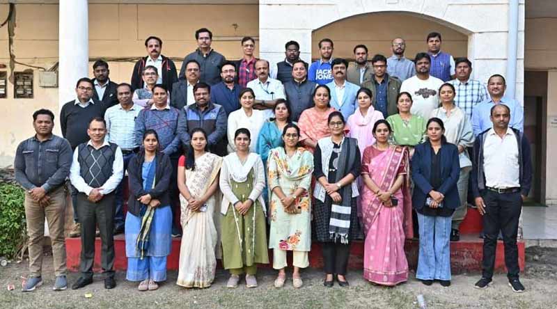 रायपुर: बोवाईन मेस्टाईटिस पर पशु चिकित्सकों का एकदिवसीय प्रशिक्षण आयोजित, पशुपालकों को आर्थिक नुकसान से बचाने पर जोर