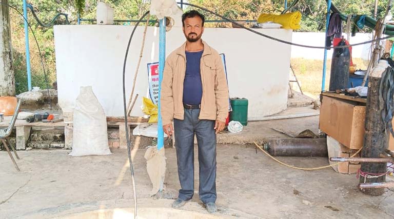 नीलक्रांति योजना से बदली छिंदवाड़ा जिले के असलम खान की तक़दीर