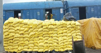 कटनी जिले के लिए नीम कोटेड यूरिया खाद की एक और रैक पहुंची