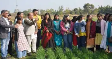 सिवनी कलेक्टर ने कृषि विज्ञान केंद्र का किया निरीक्षण