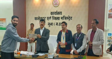 गुना में पॉलीहाउस गुलाब खेती को बढ़ावा, किसानों को वितरित किए 5.28 करोड़ रुपये के ऋण