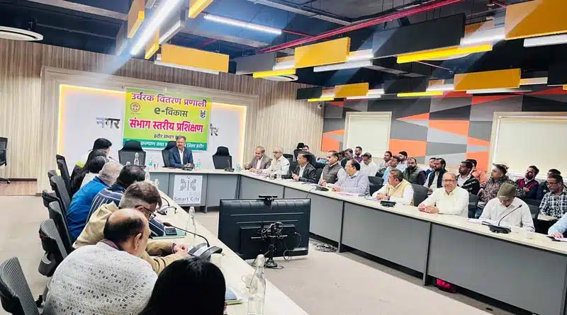 इंदौर जिले के किसानों को अब ई-टोकन से मिलेगा खाद