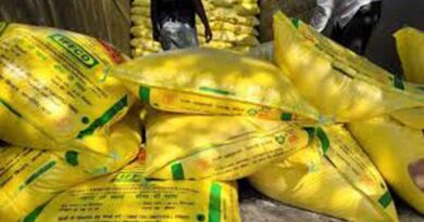 सतना जिले में गत वर्ष से अधिक हुआ यूरिया का भंडारण और वितरण