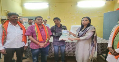 बड़वानी जिले में किसानों को उन्नत तिल के बीज निशुल्क वितरित किए  