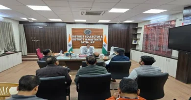 दतिया में गेहूं उपार्जन संबंधी बैठक आयोजित