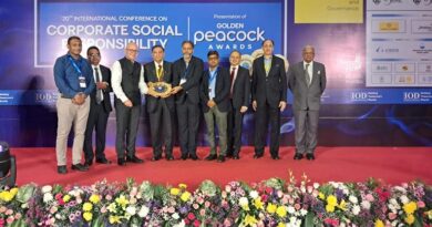 स्वराज ट्रैक्टर्स गोल्डन पीकॉक पुरस्कार से सम्मानित स्वराज ट्रैक्टर्स गोल्डन पीकॉक पुरस्कार से सम्मानित