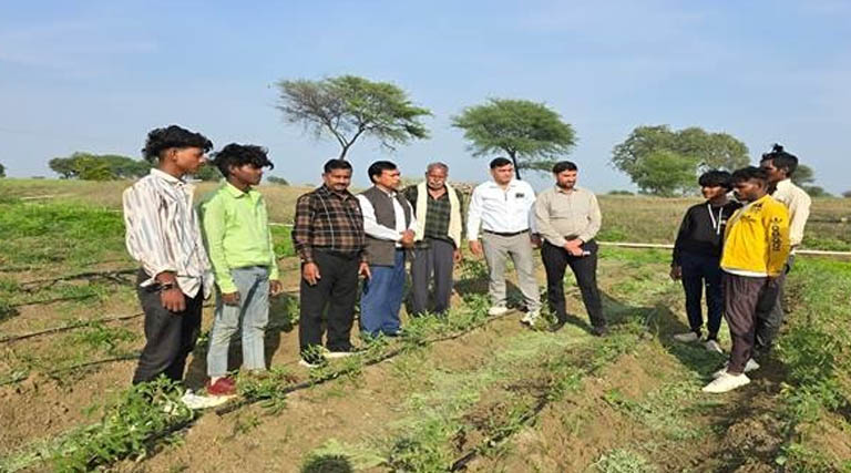 कृषक कल्याण वर्ष 2026: एमपी में कृषक ग्राम सभाओं में किसानों को दी जा रही है उन्नत खेती की जानकारी